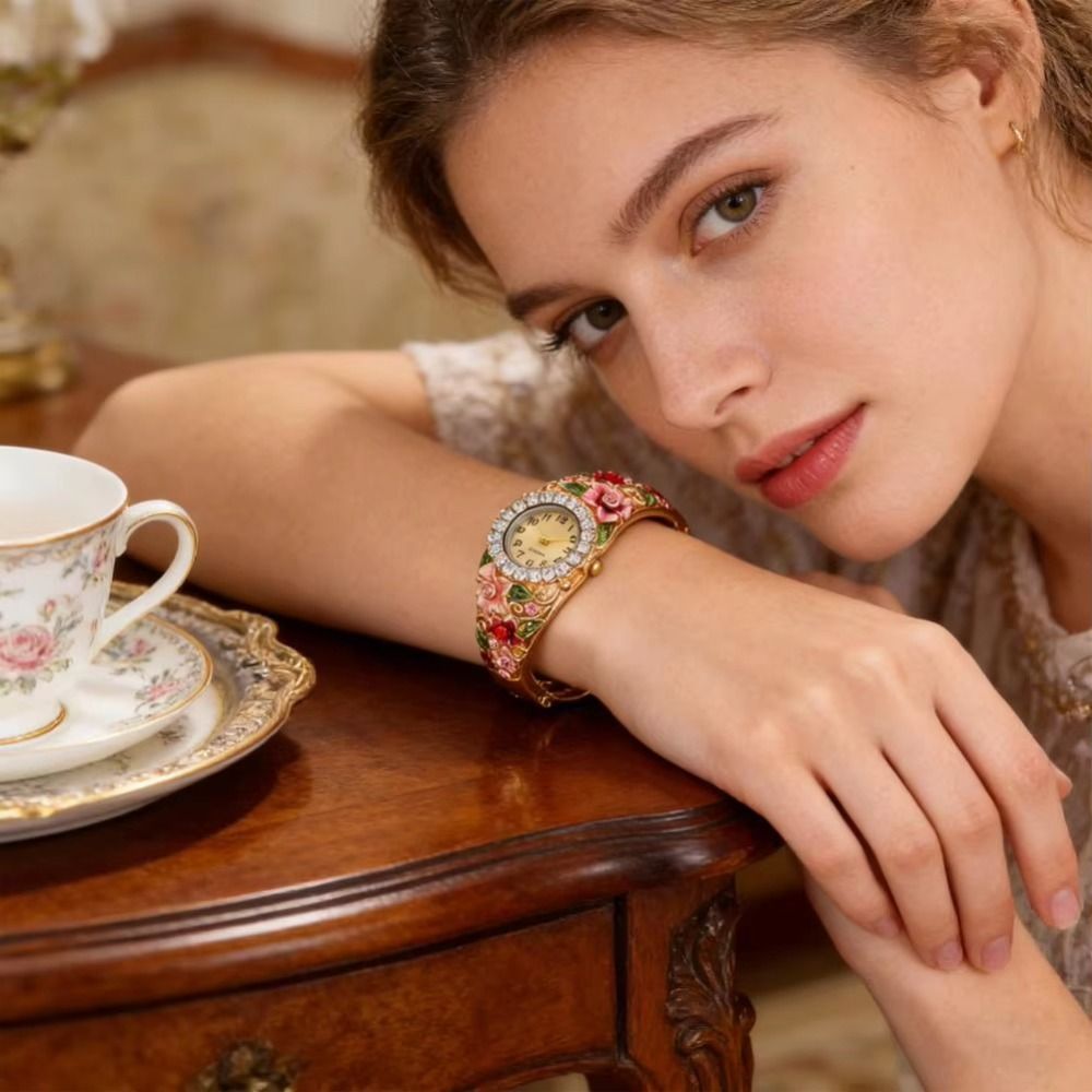 Vintage Fashion Week - Rijk aan bloemen Vintage horloge Strass